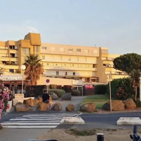 L'Escale Port Nature Studios 3 Etoiles Terrasses Daire *