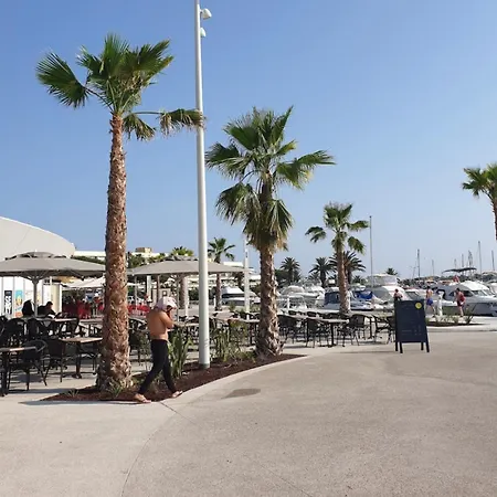 L'Escale Port Nature Studios 3 Etoiles Terrasses Agde