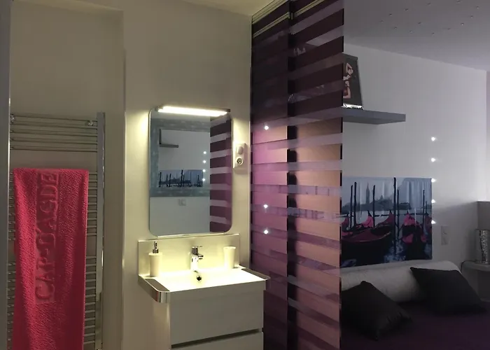 L'escale Port Nature 3 étoiles Terrasses