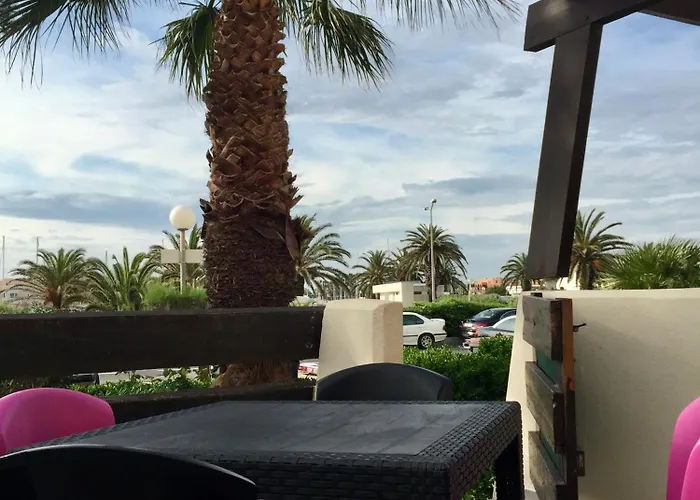 L'escale Port Nature 3 étoiles Terrasses